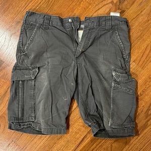 Carhartt size 32 cargo shorts. Relaxed fit.